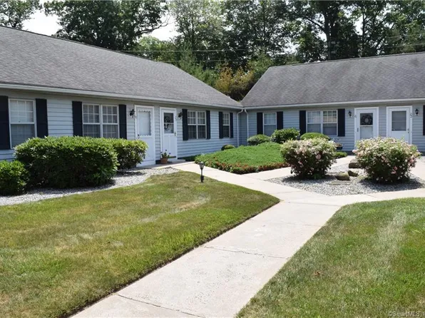 19 Plymouth Court #19, Clinton, CT 06413