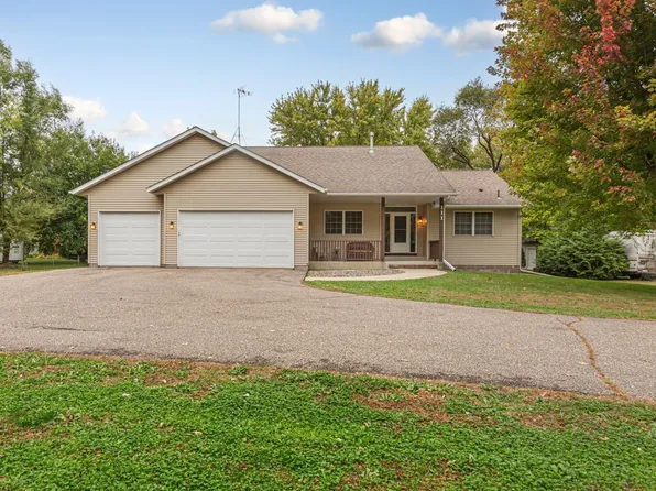 111 Sunrise Dr NE, Medford, MN 55049