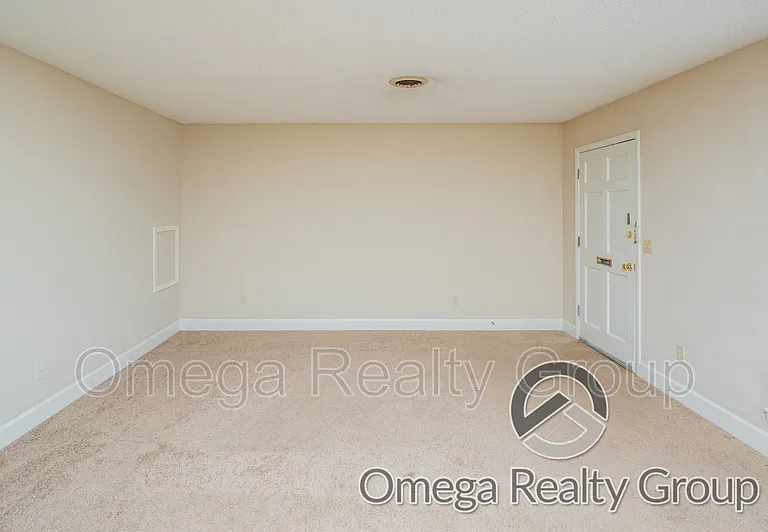 1807 Gamble Ave #8 — Photo 6
