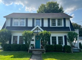 813 Stover St, Saint Albans, WV 25177