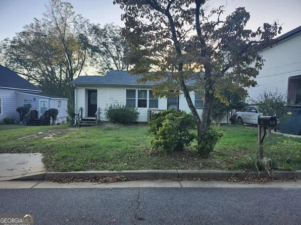 241 Roberts St, Buford, GA 30518