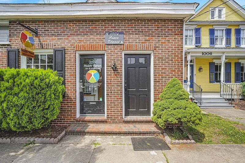 1 bed, 1.0 bath, 528 sqft, $1,300 — Photo 2