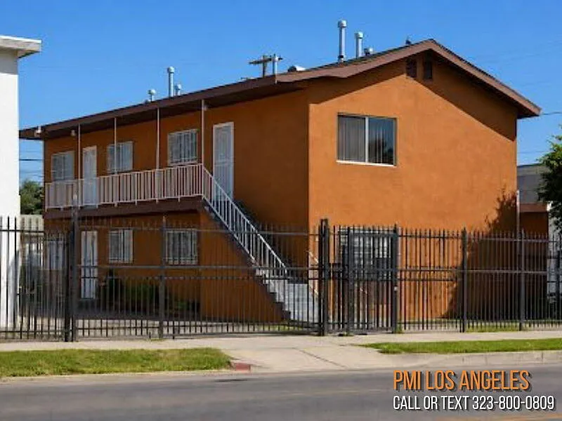 8306 S Main St #4
