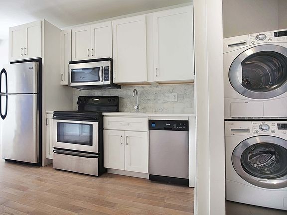 2nd image of 510 E 117th St #4A