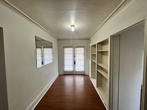 3rd image of 914 E 18th Ave APT 13