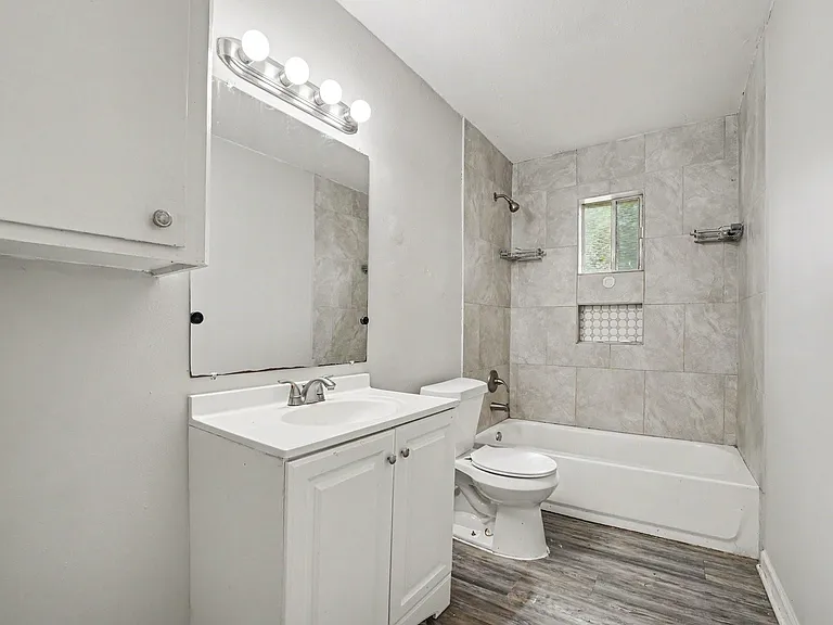 8807 Barton St — Photo 12