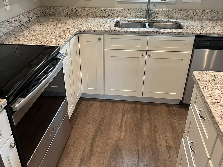 30 Triple Crown Dr — Photo 8