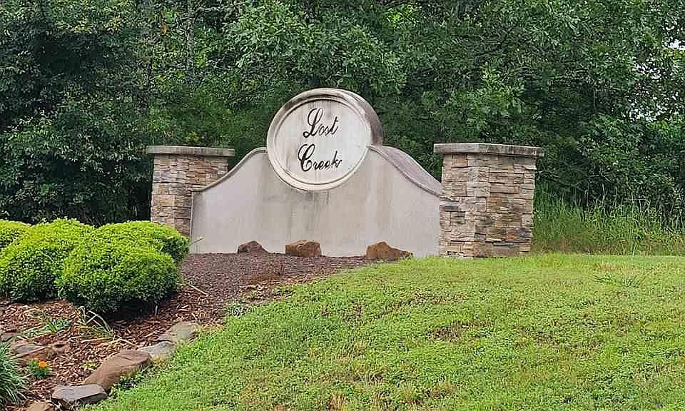1st image of 1608 Lost Creek Dr