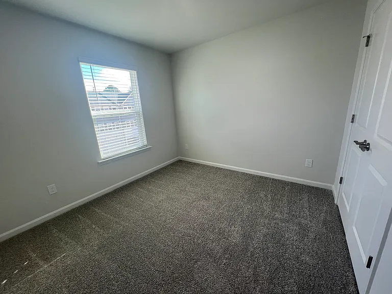 2848 Farmhouse Dr — Photo 21