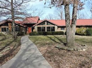 17450 Railroad Cut Rd, Rogers, AR 72756