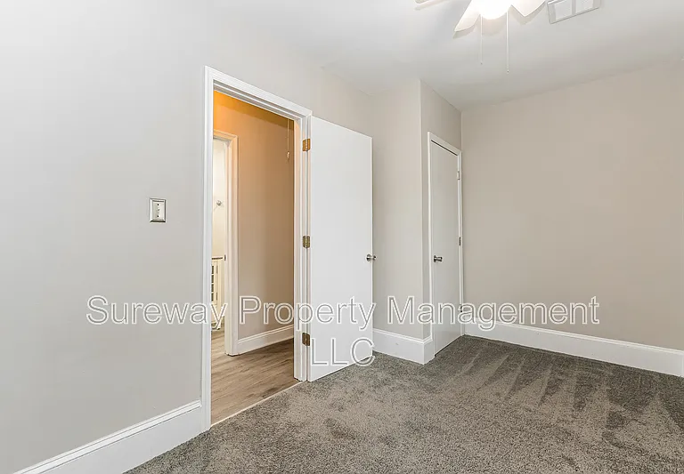 811 Wesley Ave — Photo 14