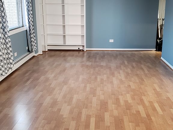Living room (from the other direction)
