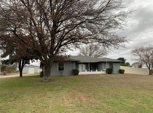 1160 Pimlico Dr, Midlothian, TX 76065