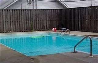 2nd image of 108 Lake Park Blvd S #101