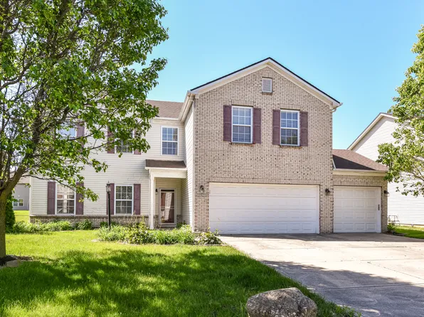 11925 Geyser Ct, Fishers, IN 46038