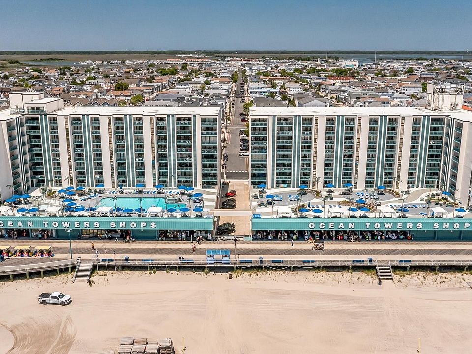 1st image of 5201 Ocean Ave APT 3011