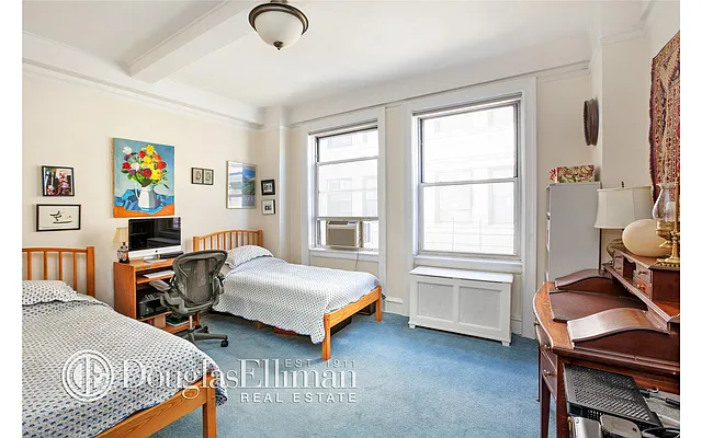 Sold by Douglas Elliman | media 18