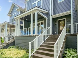633 Greenslate Dr SE, Ada, MI 49301