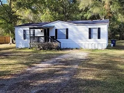 920 Martin Luther King Jr Dr Photo 1