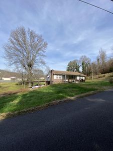 407 Breazeale St, Harriman, TN, 37748