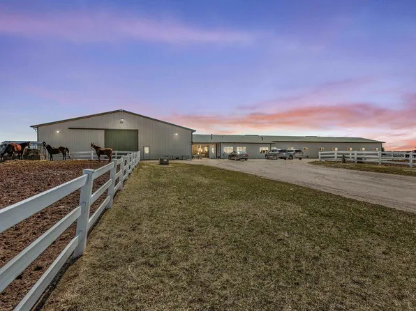 4909 COUNTY ROAD K, Oshkosh, WI 54904