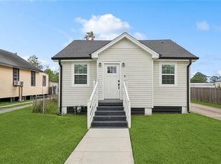 1533 Claire Ave, Gretna, LA 70053