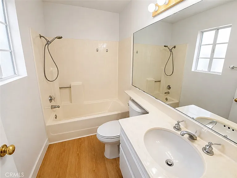 15583 Oak Springs Rd — Photo 31