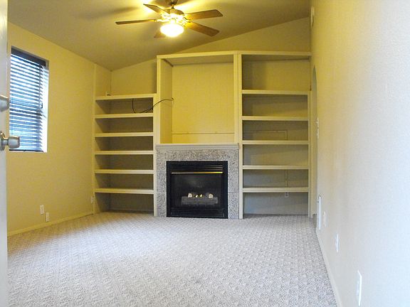 4th image of 17306 Heather Ln SE