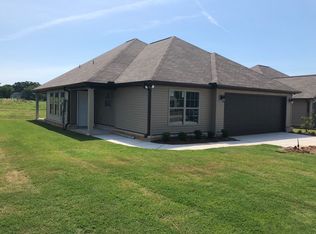 17824 Sallows Dr, Athens, AL 35611