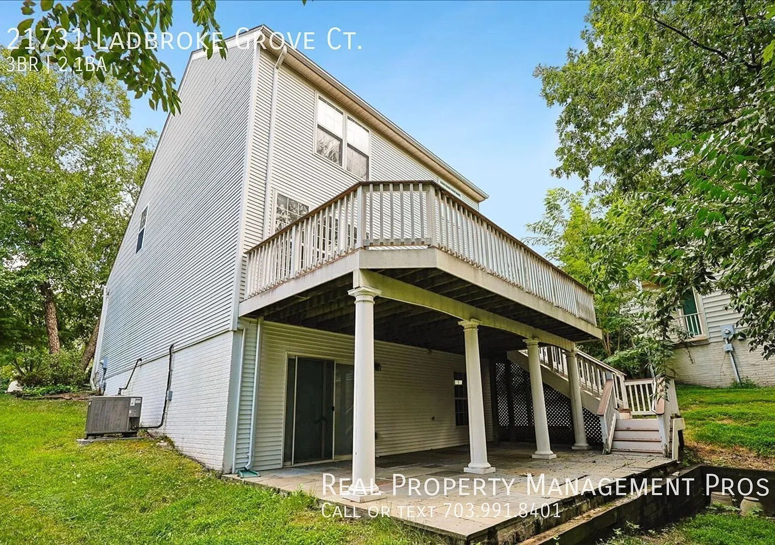 Beautifully Updated Colonial in the Heart of Sterling For Rent! — Photo 3