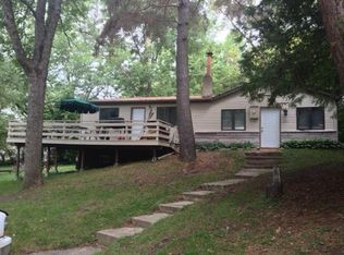 4652 Walnut St, Maple Plain, MN 55359