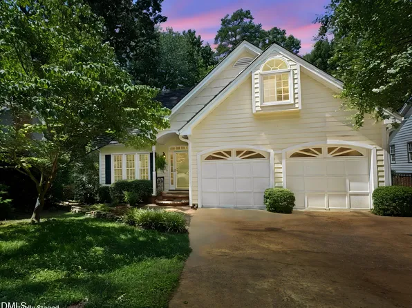 2269 Brisbayne Cir, Raleigh, NC 27615