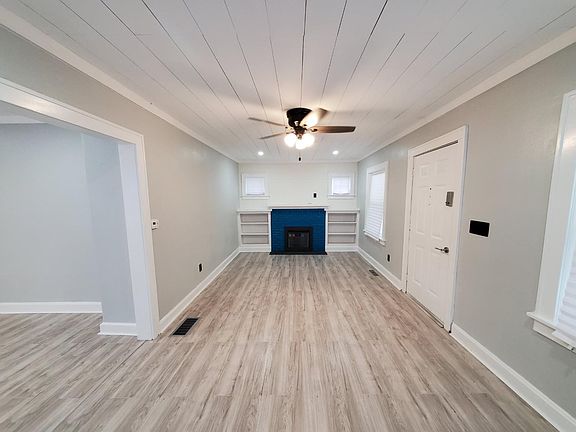 3rd image of 5538 Highland Ave