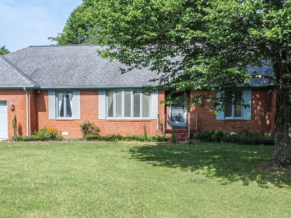 4331 Wellingborough Ln, Paducah, KY 42003
