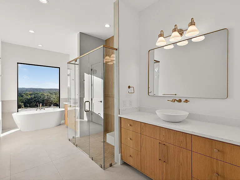 402 Emerald Way — Photo 19