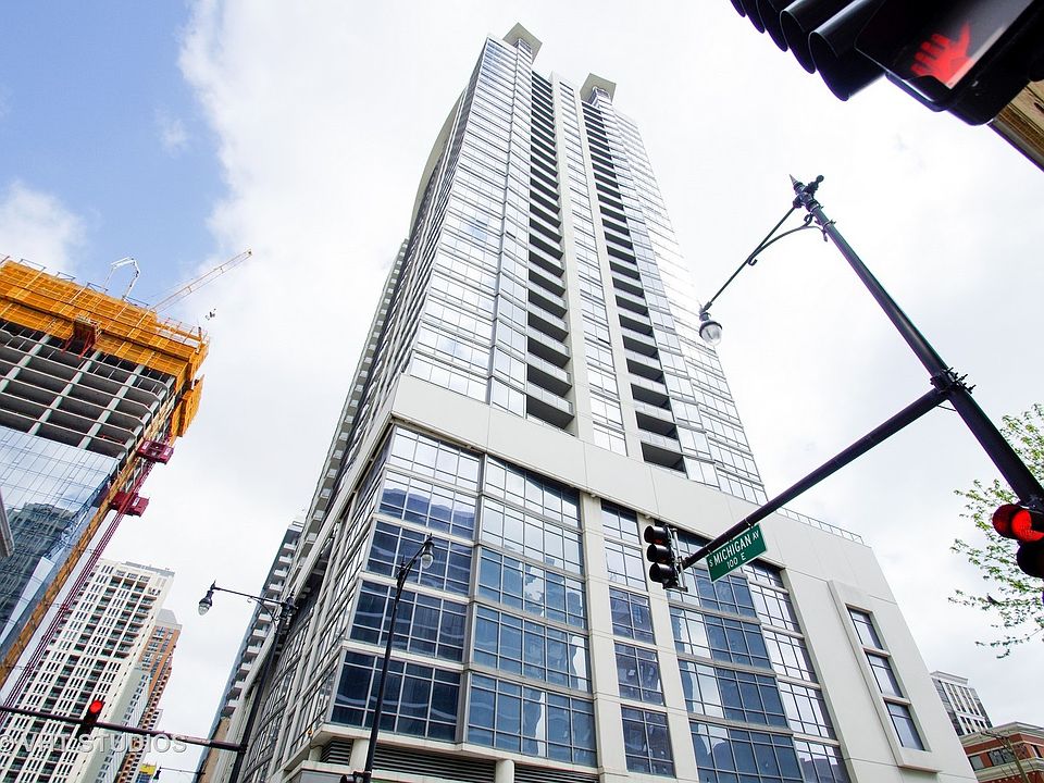 1st image of 100 E 14th St APT 3007
