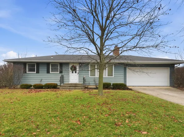 5231 Ann Hackley Dr, Fort Wayne, IN 46835