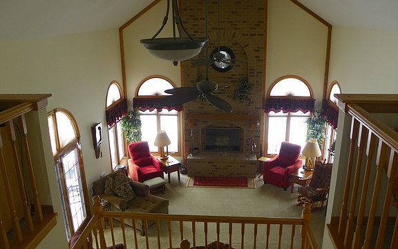 4th image of 915 Peninsula Dr