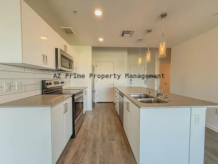 1130 N 2nd St #313 — Photo 3