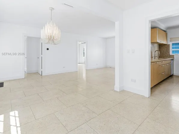 932 15th St APT 2, Miami Beach, FL 33139
