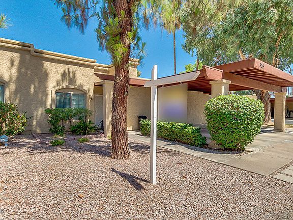 3rd image of 535 S Saguaro Way