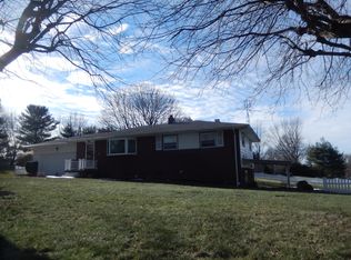 6787 Glenmere Ave NE, Canton, OH 44721