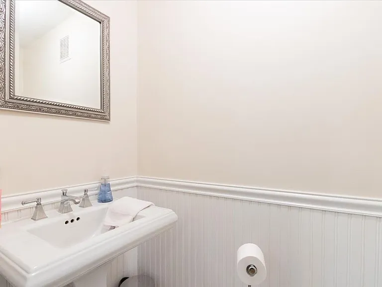 7B Worthington St #A2 — Photo 14