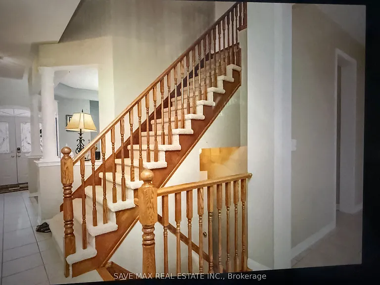 184 Treeline Blvd — Photo 11