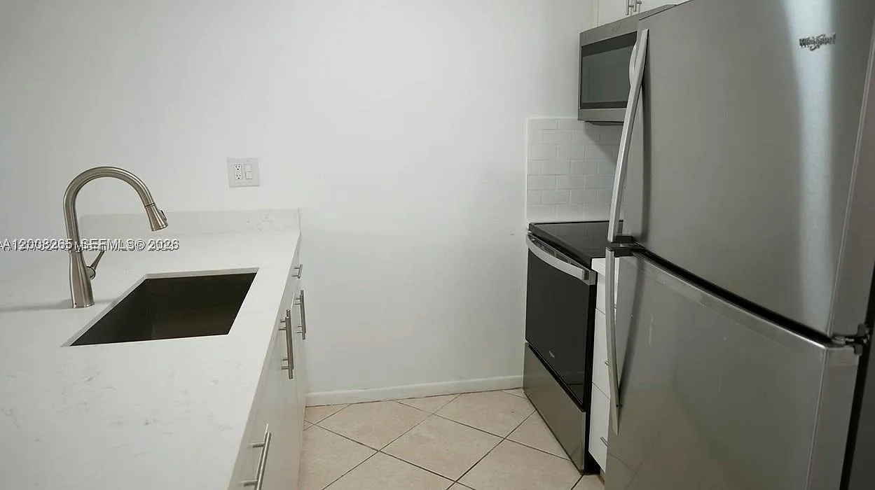 Coral Springs Tower Club — Photo 3