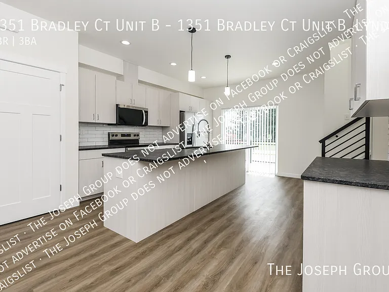 1351 Bradley Ct #B — Photo 7