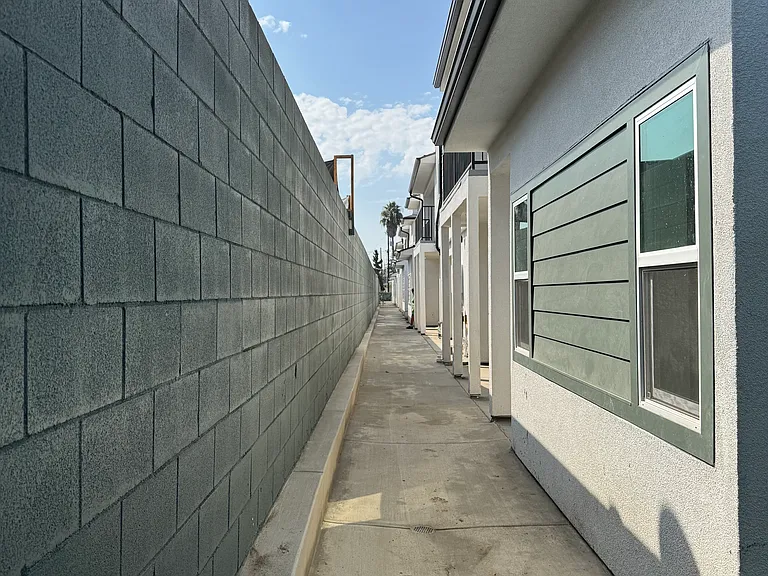5307 Live Oak St #A — Photo 8