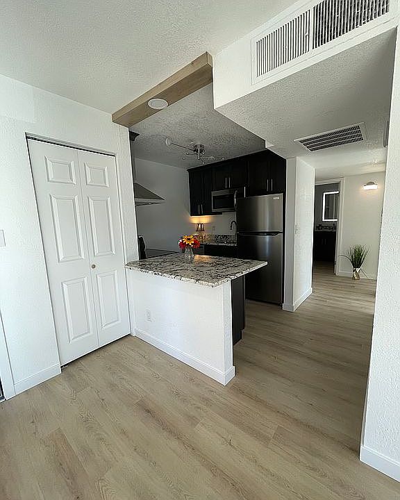 New stainless appliances!