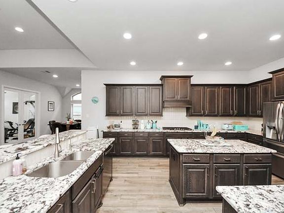 4th image of 12607 Pine Savannah Ln