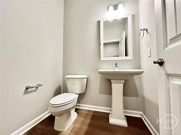 5th image of 113 Snowbell Court